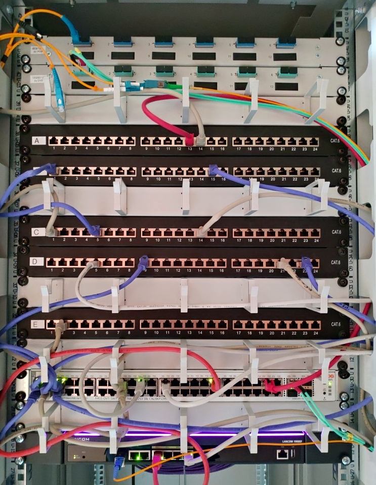 Aktivierung 1Gbit Internet Glasfaseranschluss Ernst-Abbe-Gymnasium